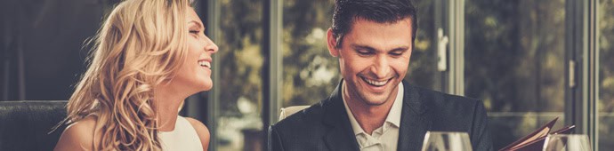 Ständiges Daten und Warten. Denn: kommt der Idealpartner noch? Idealpartner perfektes Date
