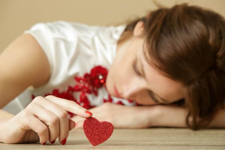Dating-Müdigkeit: Was tun, wenn die Partnersuche erschöpft?