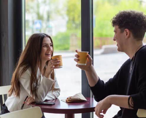Dating nach einer langen Beziehung: So gelingt der Neuanfang